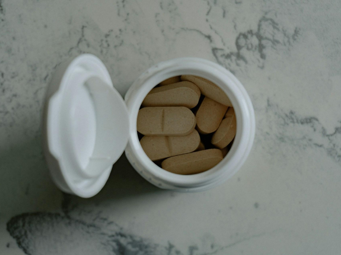 How CTV turned the end of healthcare benefits into a conspiracy by "Polish lords" against "‘zmahary’ and neo-Banderites"