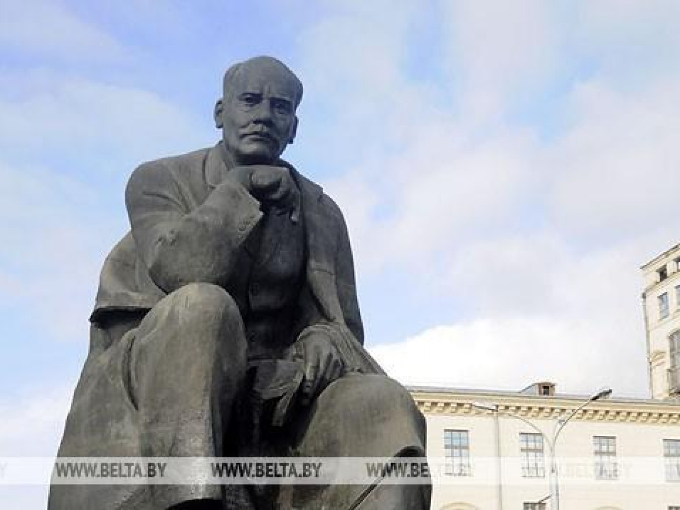 «Уничтожили Короткевича…» Фейк о ликвидации беларусских топонимов в Украине, Польше и Литве от политолога Петровского